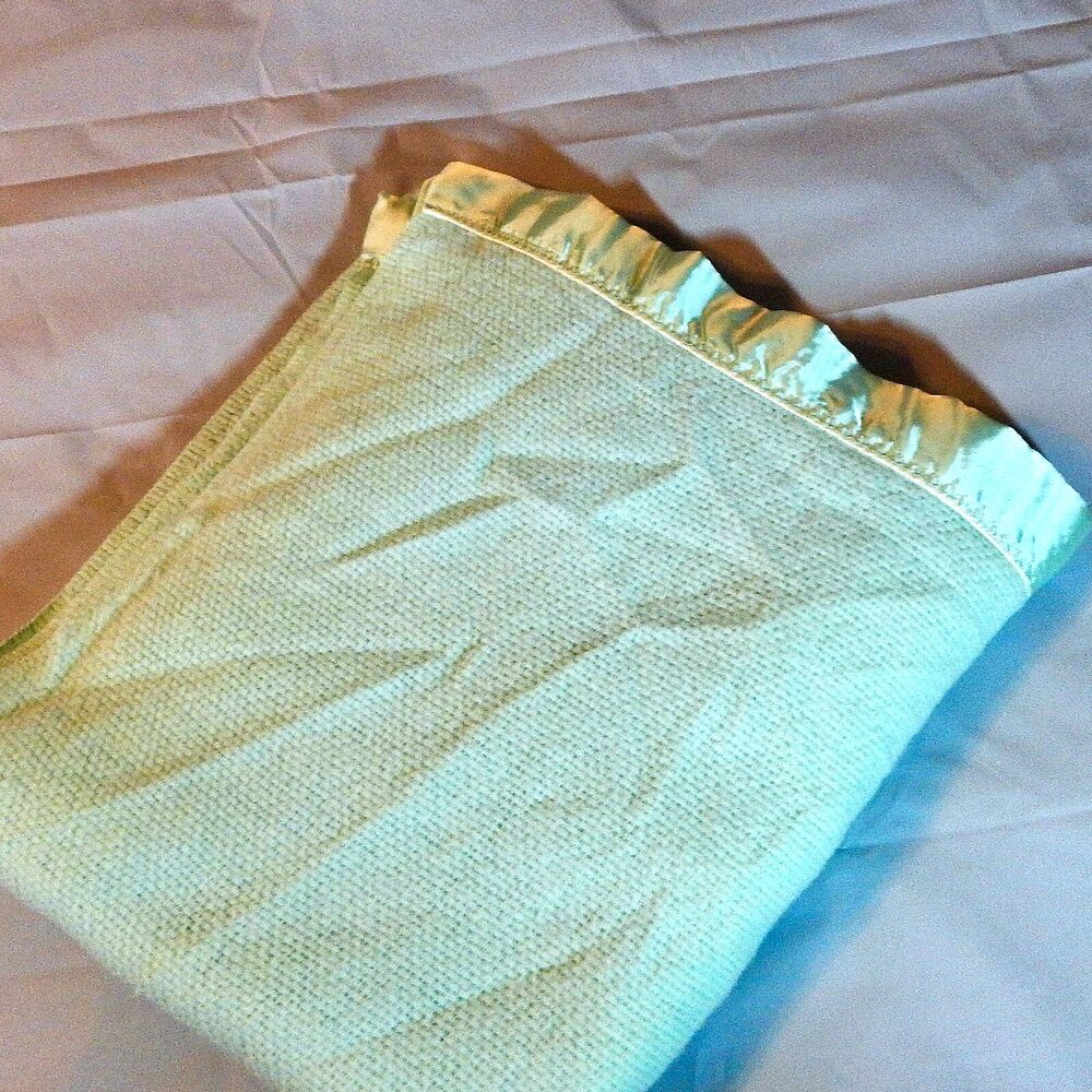 Fieldcrest Cannon Satin Trim Blanket Rebecca D. Mint Green Waffle Weave Twin SZ